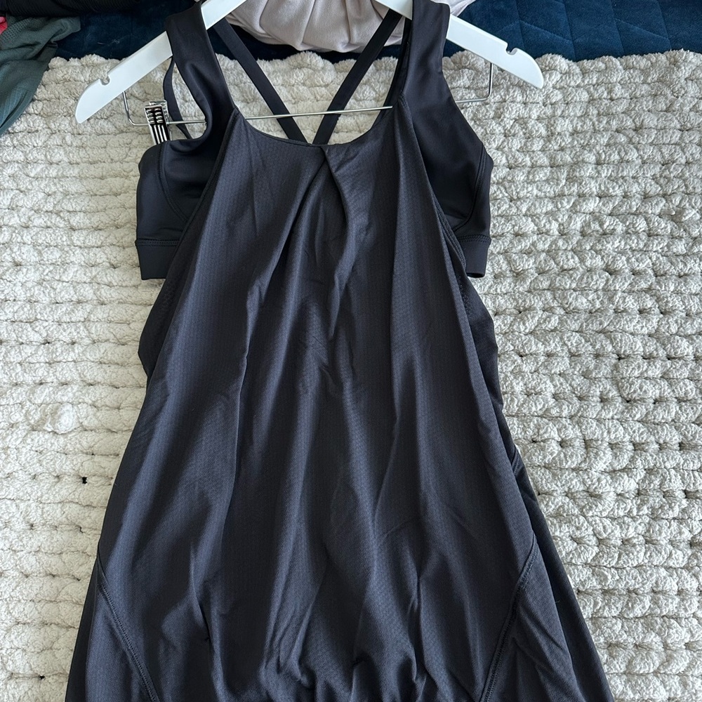 Lululemon, No Limits Tank, Black, size 6